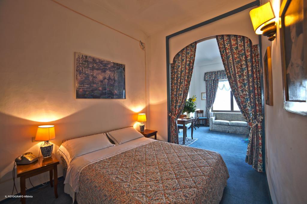 Hotel Villa Clodia サトゥルニア エクステリア 写真