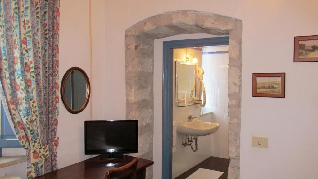 Hotel Villa Clodia サトゥルニア 部屋 写真
