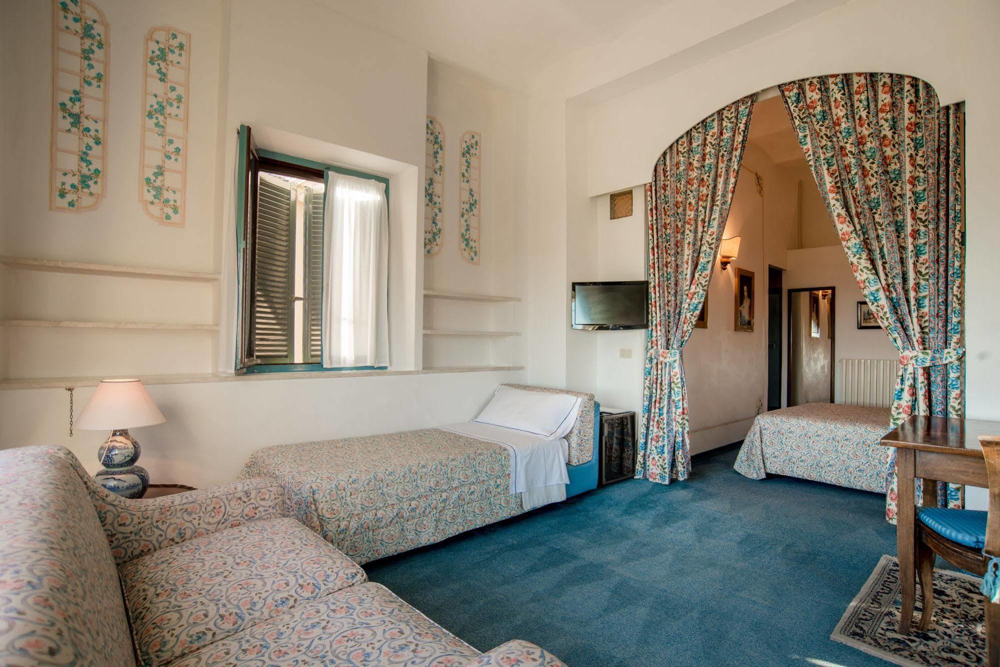 Hotel Villa Clodia サトゥルニア エクステリア 写真